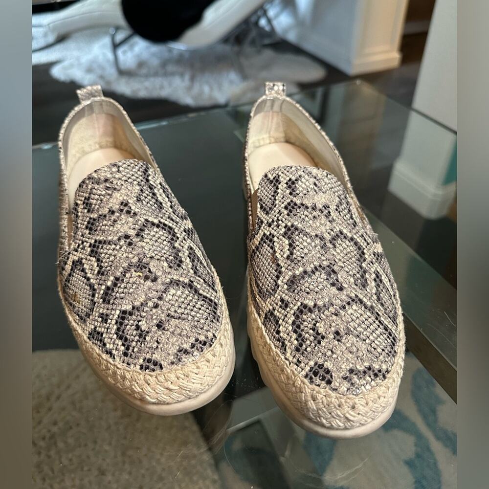 The Flexx snakeskin patterned woman's espadrille sneakers, size 8.5 - Picture 7 of 10
